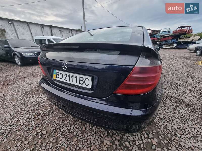 Купе Mercedes-Benz C-Class 2001 в Кременці фото 16 Купе Mercedes-Benz C-Class 2001 в Кременці