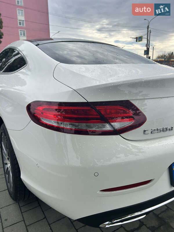 Купе Mercedes-Benz C-Class 2016 в Хмельницком фото 6 Купе Mercedes-Benz C-Class 2016 в Хмельницком