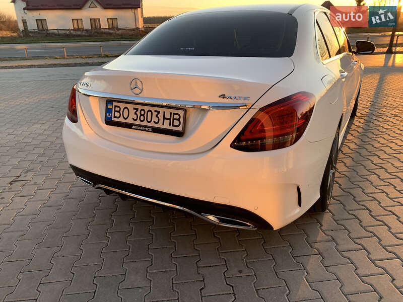 Седан Mercedes-Benz C-Class 2019 в Тернополе