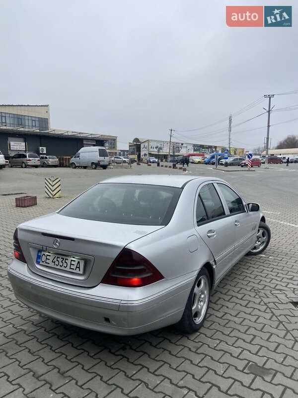 Седан Mercedes-Benz C-Class 2002 в Кіцмані