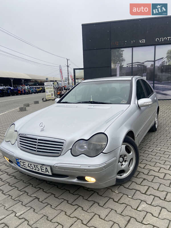Седан Mercedes-Benz C-Class 2002 в Кіцмані