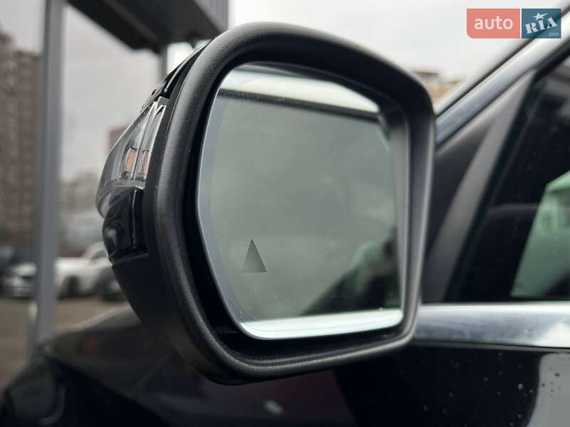 Седан Mercedes-Benz C-Class 2018 в Киеве