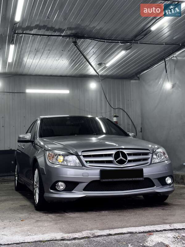 Седан Mercedes-Benz C-Class 2007 в Киеве фото 4 Седан Mercedes-Benz C-Class 2007 в Киеве