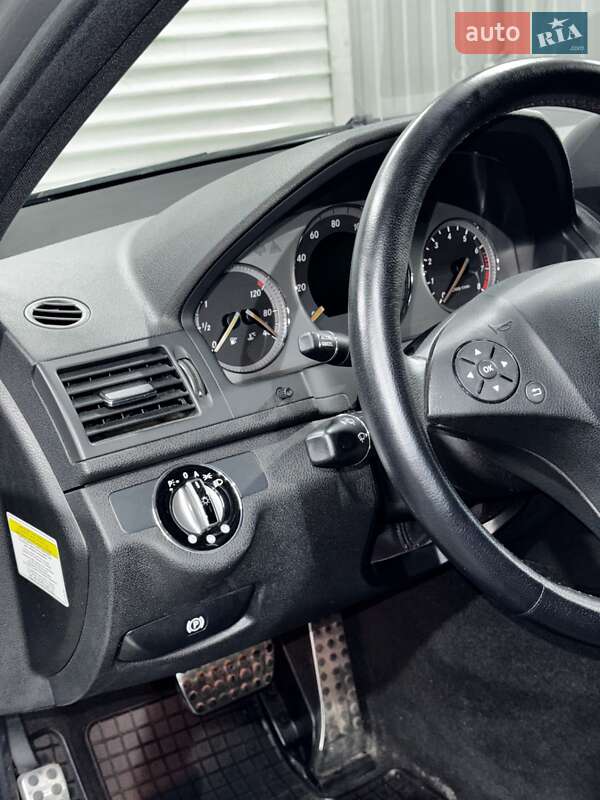 Седан Mercedes-Benz C-Class 2007 в Киеве фото 6 Седан Mercedes-Benz C-Class 2007 в Киеве