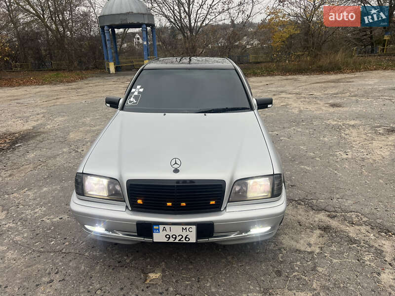 Седан Mercedes-Benz C-Class 1998 в Києві