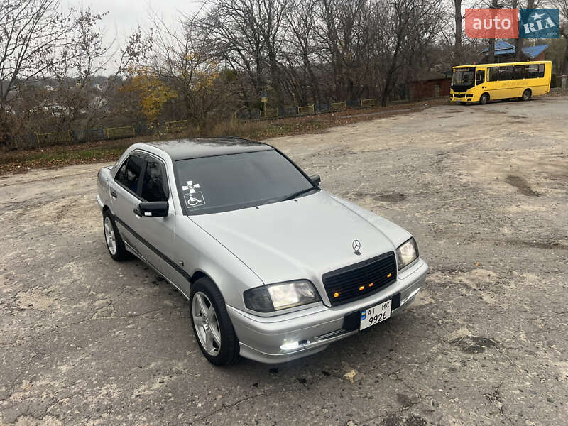 Седан Mercedes-Benz C-Class 1998 в Києві