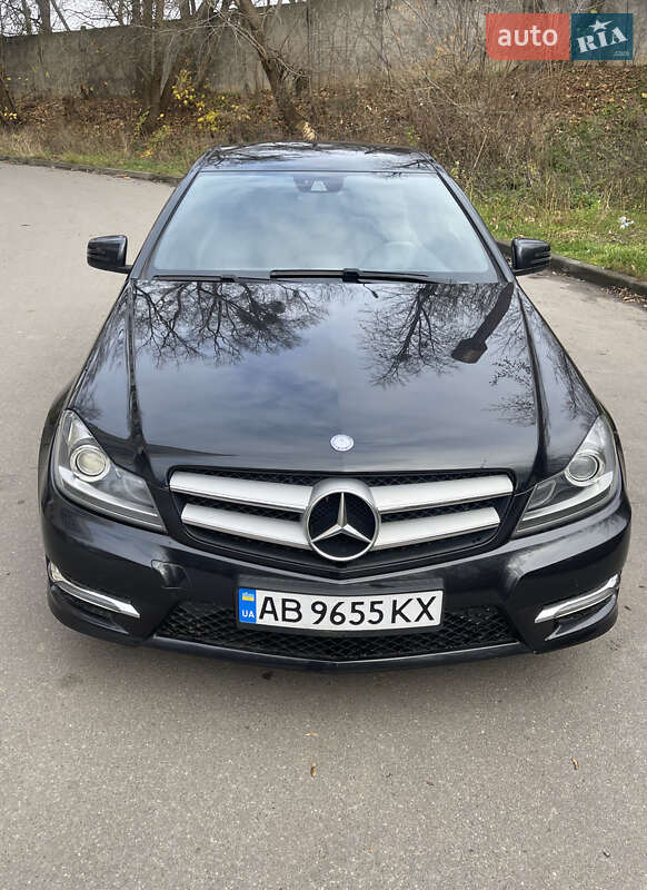 Купе Mercedes-Benz C-Class 2014 в Виннице фото 2 Купе Mercedes-Benz C-Class 2014 в Виннице