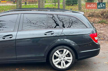 Универсал Mercedes-Benz C-Class 2013 в Киеве