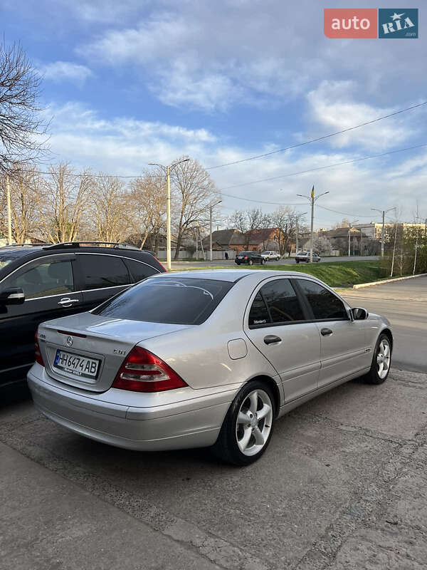 Седан Mercedes-Benz C-Class 2003 в Ізмаїлі