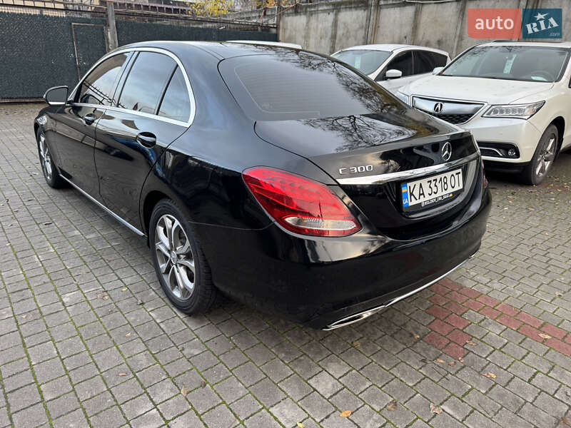 Седан Mercedes-Benz C-Class 2015 в Запорожье