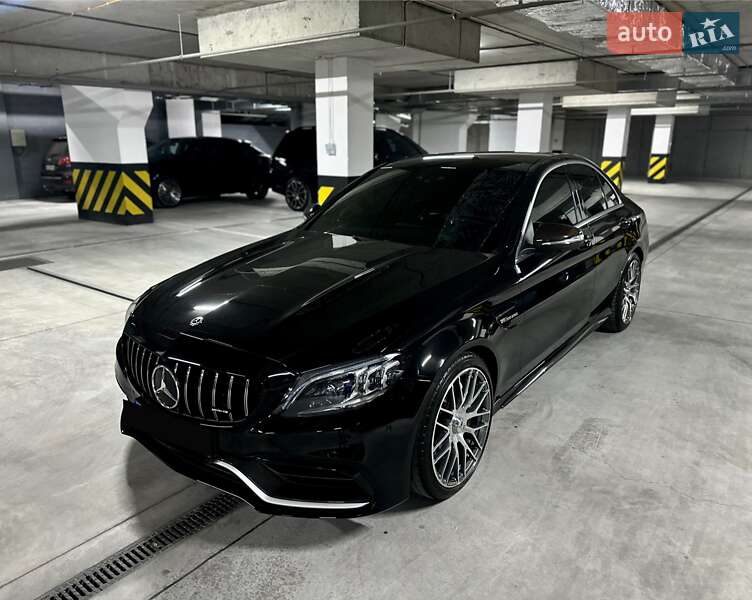 Седан Mercedes-Benz C-Class 2019 в Днепре