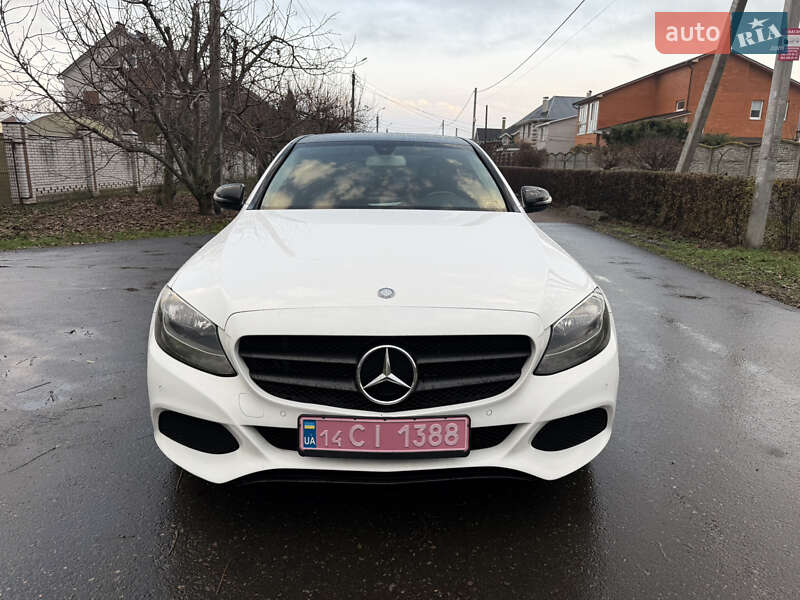 Седан Mercedes-Benz C-Class 2016 в Черкассах