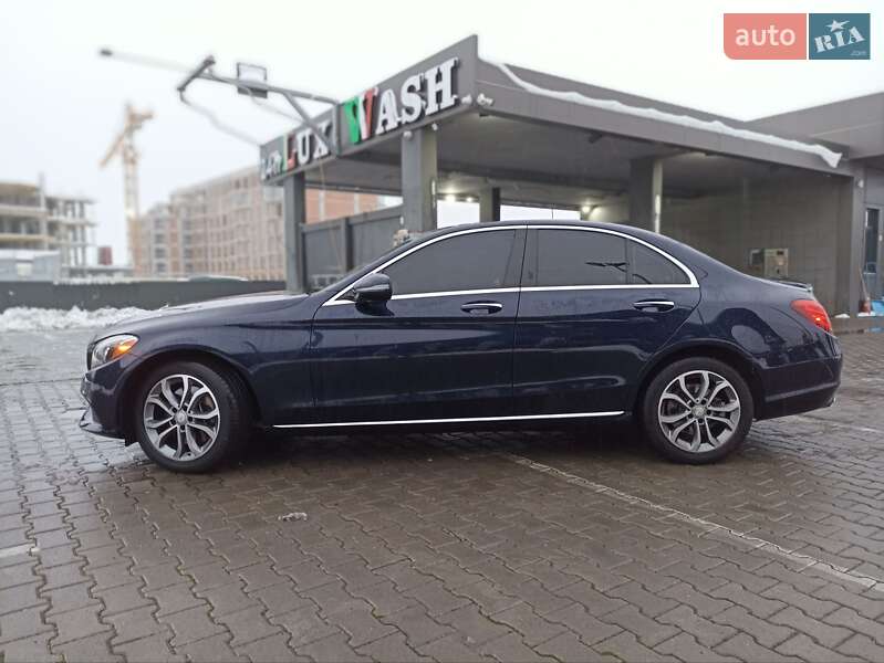 Седан Mercedes-Benz C-Class 2016 в Львові