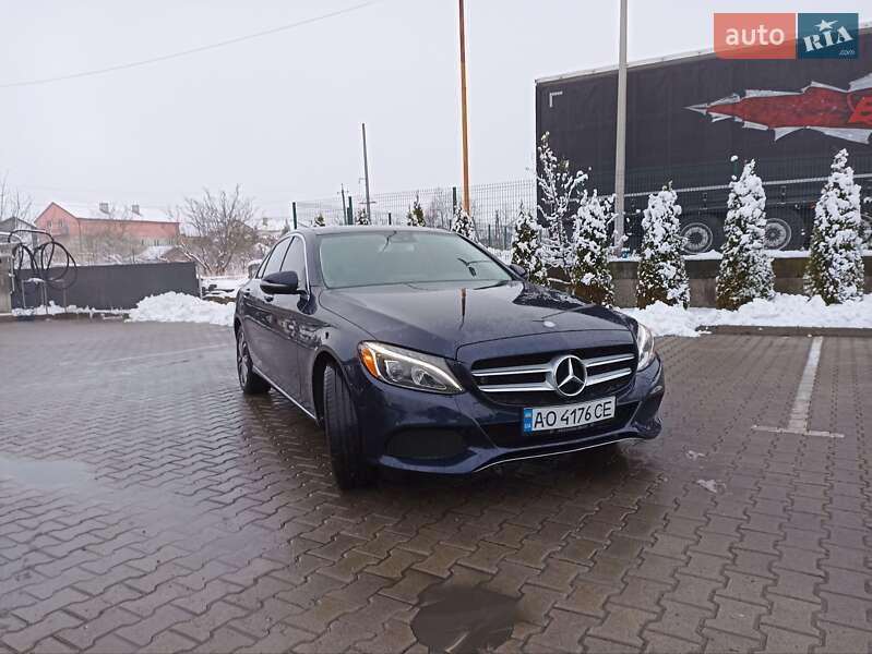 Седан Mercedes-Benz C-Class 2016 в Львові