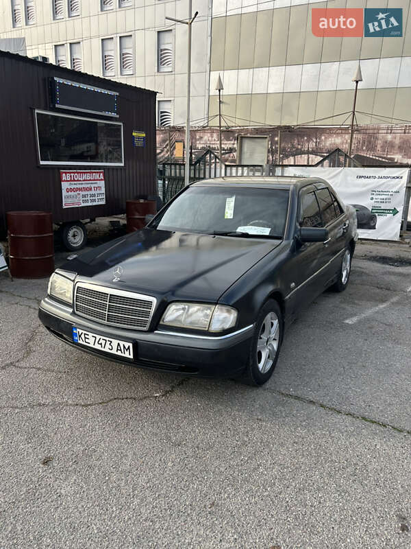 Седан Mercedes-Benz C-Class 1999 в Запорожье