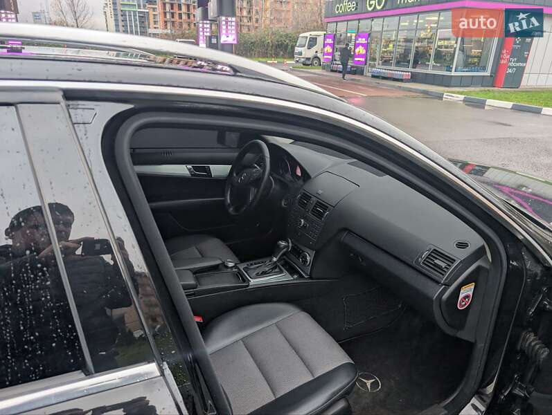 Универсал Mercedes-Benz C-Class 2009 в Ужгороде фото 3 Универсал Mercedes-Benz C-Class 2009 в Ужгороде