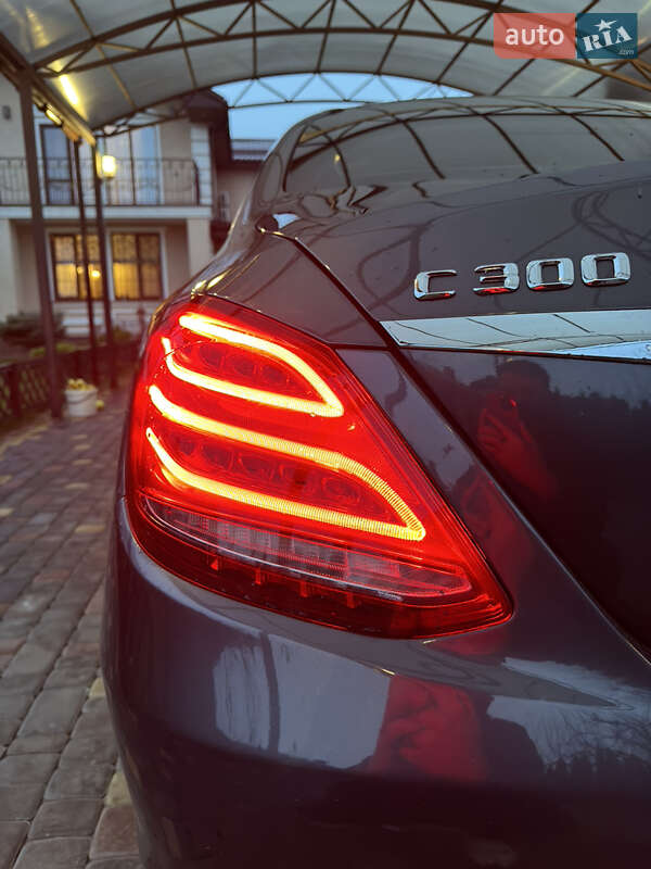 Седан Mercedes-Benz C-Class 2014 в Киеве