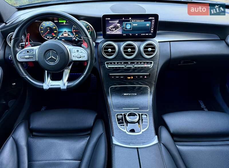 Седан Mercedes-Benz C-Class 2020 в Киеве