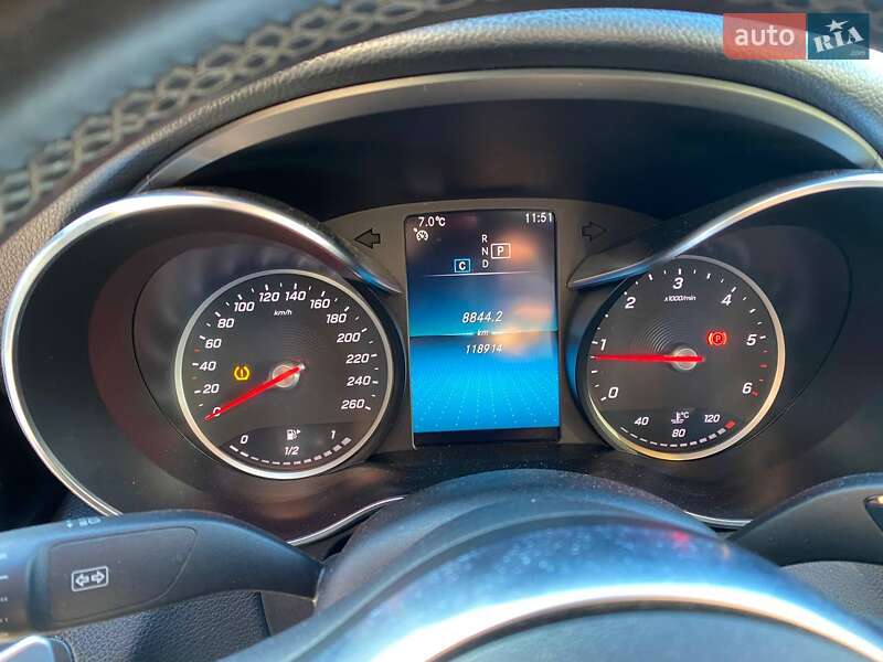 Седан Mercedes-Benz C-Class 2019 в Львове