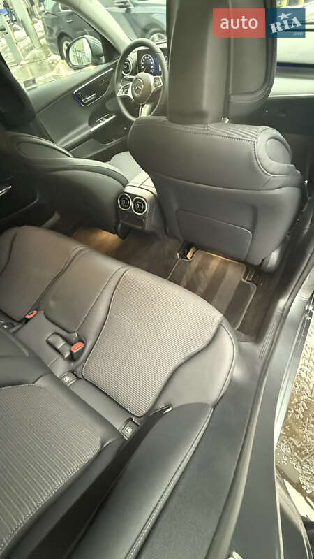 Седан Mercedes-Benz C-Class 2024 в Львове