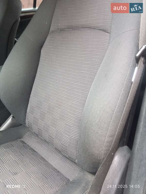 Седан Mercedes-Benz C-Class 2004 в Одесі