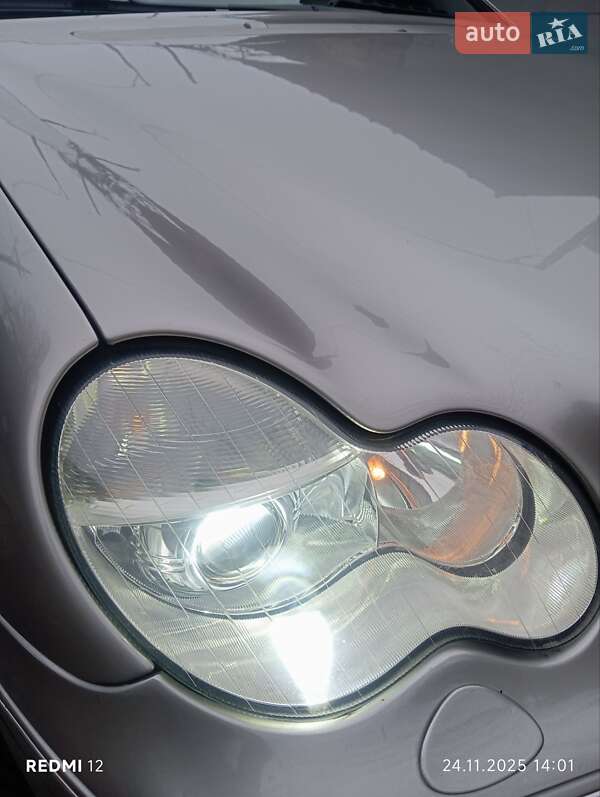 Седан Mercedes-Benz C-Class 2004 в Одесі