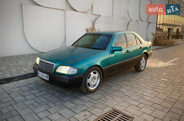 Седан Mercedes-Benz C-Class 1997 в Луцьку