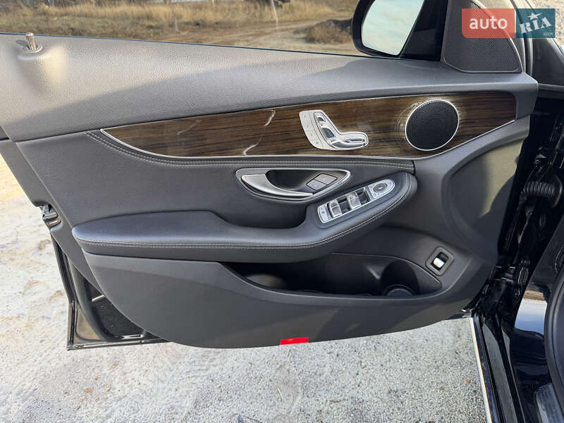 Седан Mercedes-Benz C-Class 2015 в Харкові