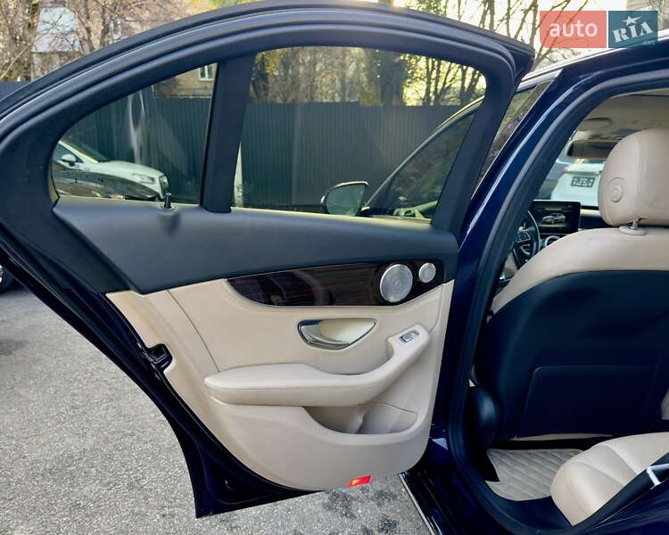 Седан Mercedes-Benz C-Class 2015 в Києві