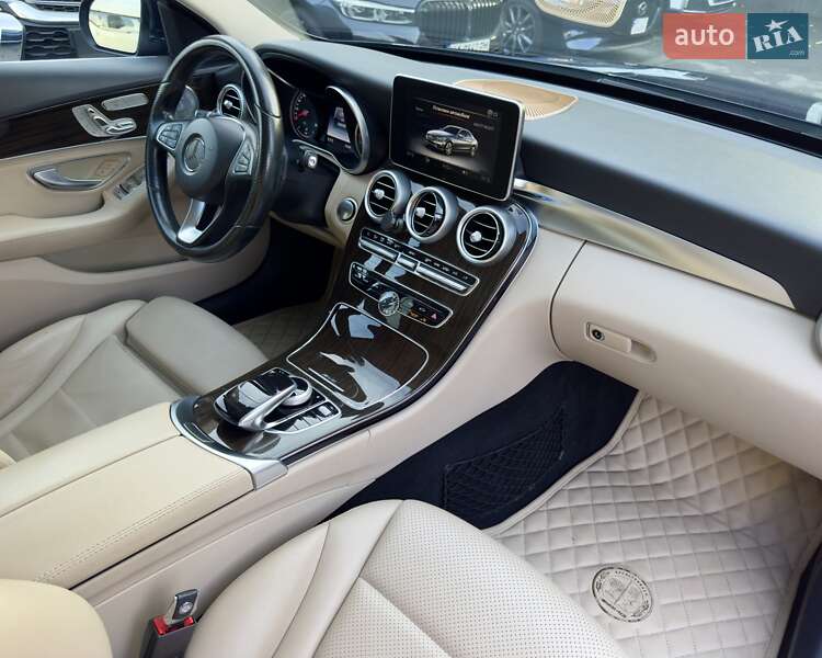 Седан Mercedes-Benz C-Class 2015 в Києві