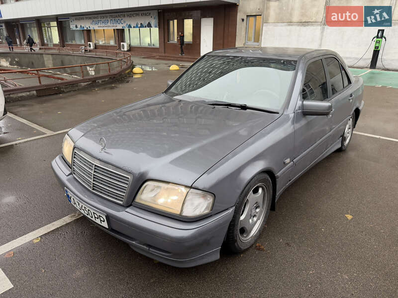 Mercedes-Benz C-Class 1999