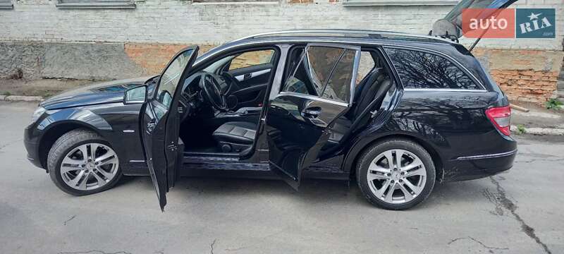 Универсал Mercedes-Benz C-Class 2008 в Жмеринке