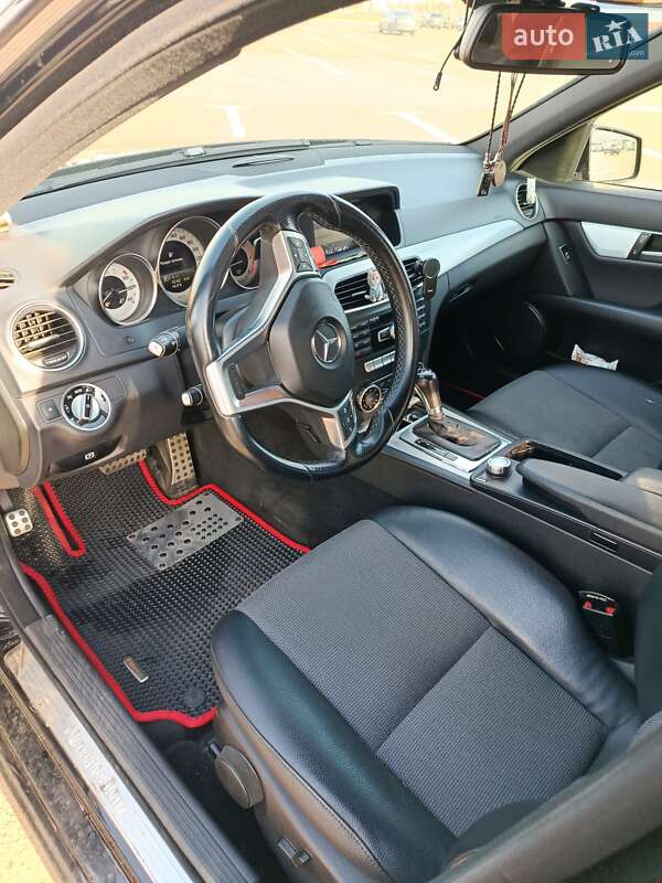 Седан Mercedes-Benz C-Class 2013 в Одессе