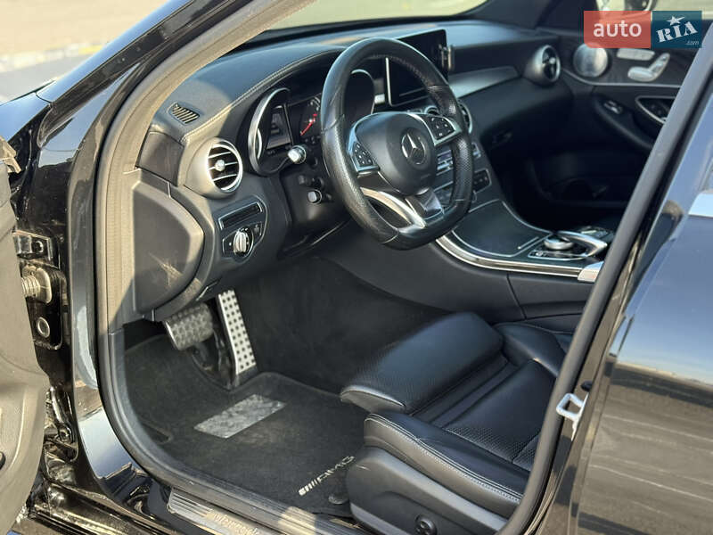 Седан Mercedes-Benz C-Class 2015 в Днепре