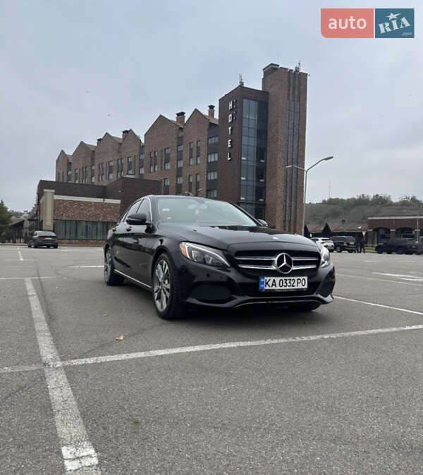 Седан Mercedes-Benz C-Class 2016 в Киеве