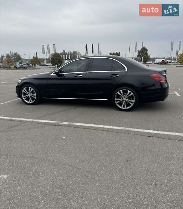 Седан Mercedes-Benz C-Class 2016 в Киеве