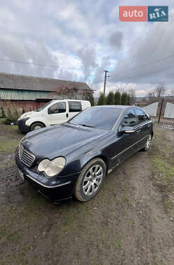 Седан Mercedes-Benz C-Class 2000 в Львові