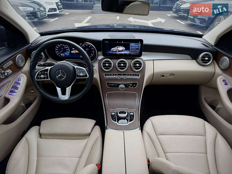 Седан Mercedes-Benz C-Class 2018 в Киеве