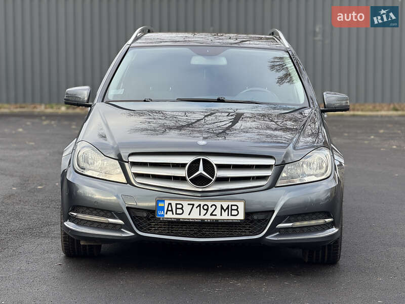 Універсал Mercedes-Benz C-Class 2012 в Вінниці