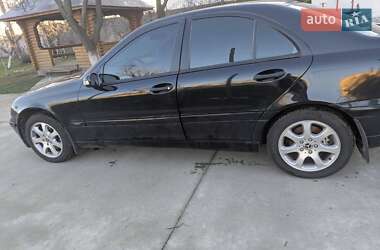 Седан Mercedes-Benz C-Class 2002 в Черкасах