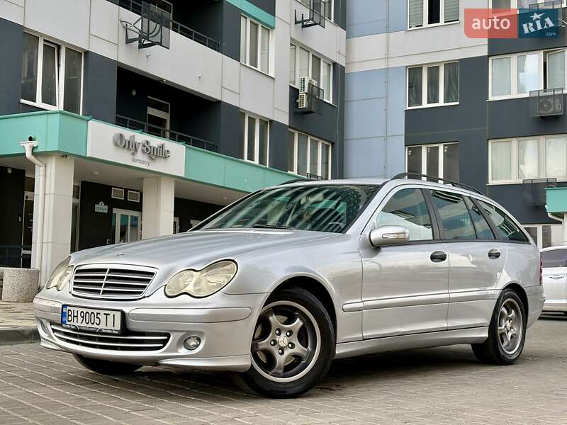 Mercedes-Benz C-Class 2007