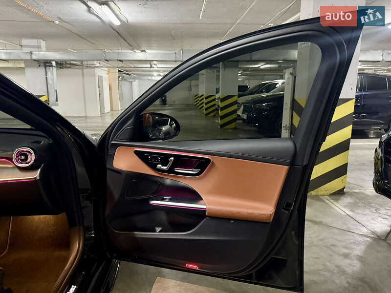 Седан Mercedes-Benz C-Class 2023 в Дніпрі фото 15 Седан Mercedes-Benz C-Class 2023 в Дніпрі