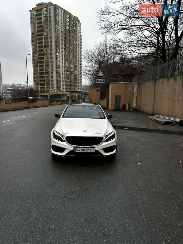 Седан Mercedes-Benz C-Class 2018 в Киеве