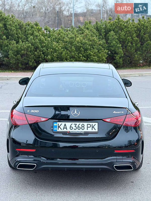 Седан Mercedes-Benz C-Class 2023 в Киеве