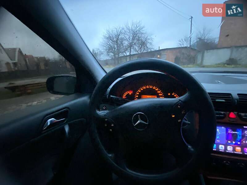 Седан Mercedes-Benz C-Class 2002 в Летичеве