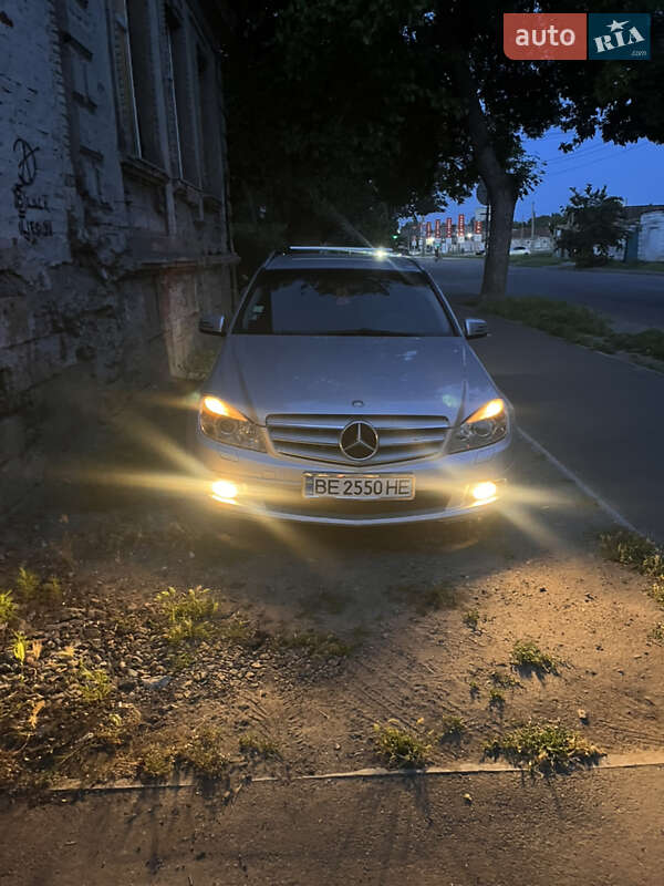 Універсал Mercedes-Benz C-Class 2009 в Миколаєві фото 7 Універсал Mercedes-Benz C-Class 2009 в Миколаєві