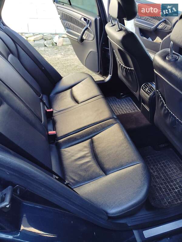 Универсал Mercedes-Benz C-Class 2004 в Дрогобыче