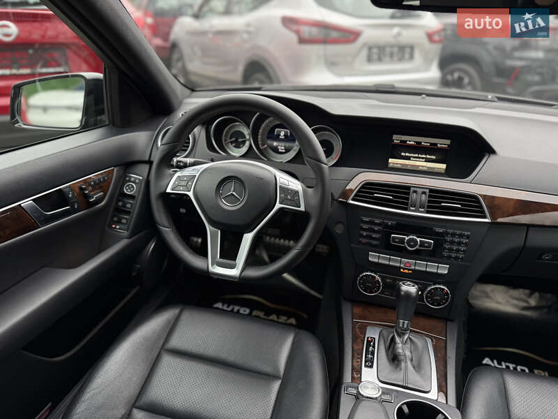 Седан Mercedes-Benz C-Class 2014 в Одессе