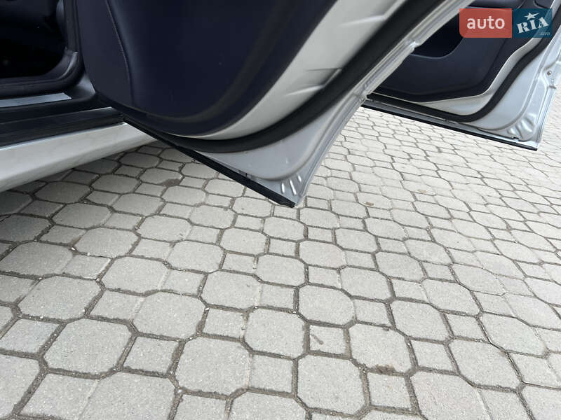 Седан Mercedes-Benz C-Class 2005 в Надвірній