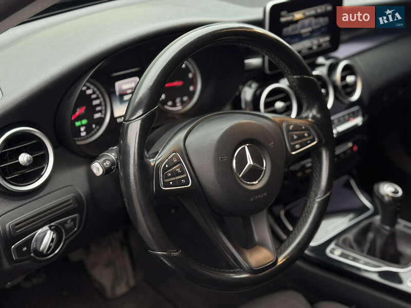 Універсал Mercedes-Benz C-Class 2015 в Києві фото 14 Універсал Mercedes-Benz C-Class 2015 в Києві